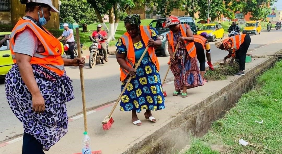 Douala Ve : le Village Mbanya s'est fait une propreté CAMEROON